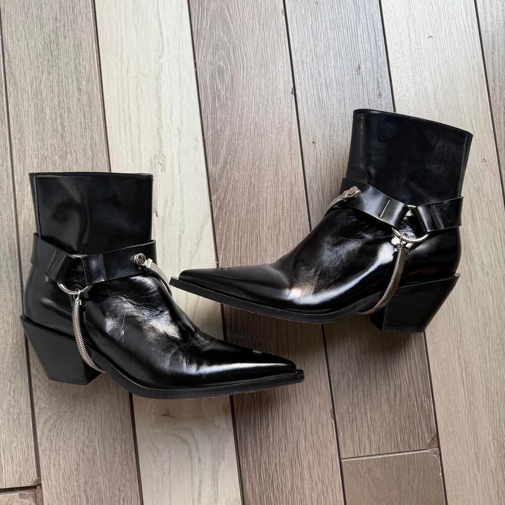 Misbhv pointed toe harness ankle boots